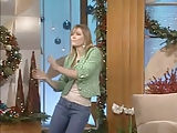 Jessica Biel is shaking her booty on Ellen