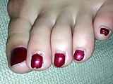 Mature  red toes