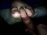 wife footjob paja en los pies