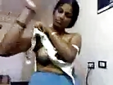 Hot Southindian Aunty Show her assests