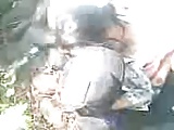 Skodeng main kt air terjun