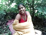 desi- girl fucked in forest part 1