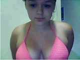 Cute teen girl at the end of video show breast (by jozik)