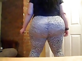 Sexy BBW PAWG booty shaking in tights