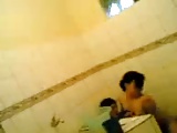 indonesia- ngentot di kamar mandi sambil direkam teman