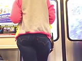 PHAT ASS ON THE TRAIN!!!