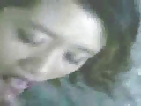 malay gal suckin her bf cock