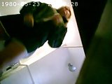 Kelley takes a bath