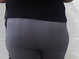 Latina booty in grey leggings