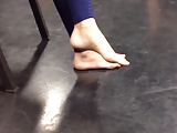 Candid teen feet, no shoes