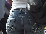 nice butts & ass in jeans nice !