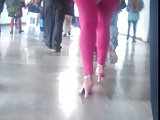 NALGONA CULONA EN PANTS ROJOS EN METRO DF 