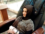 Titresimli koltukta Turbanli rahatliyor Hijab Turkish