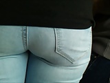 TIGHT YOUNG TEEN ASS IN JEANS AT RESTAURANT HIDDEN CAM