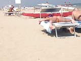 fantastic round ass girl on the beach