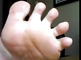 Bbw sweaty soles, spread toes