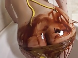 SAWAKI Risa shower and chocolate